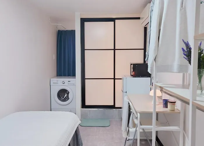 The Nearby Yeouido Homestay Seoul